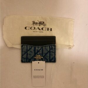 Coach Blue Denim Quilted Card Holder with Gold Hardware *nwt